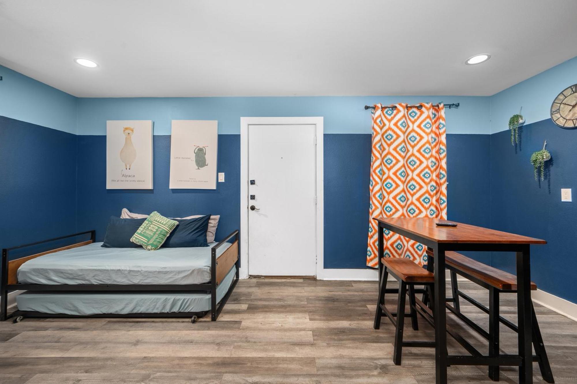 Comfy 1Br Apt With Free Parking Near Nrg & Med Center Χιούστον Εξωτερικό φωτογραφία